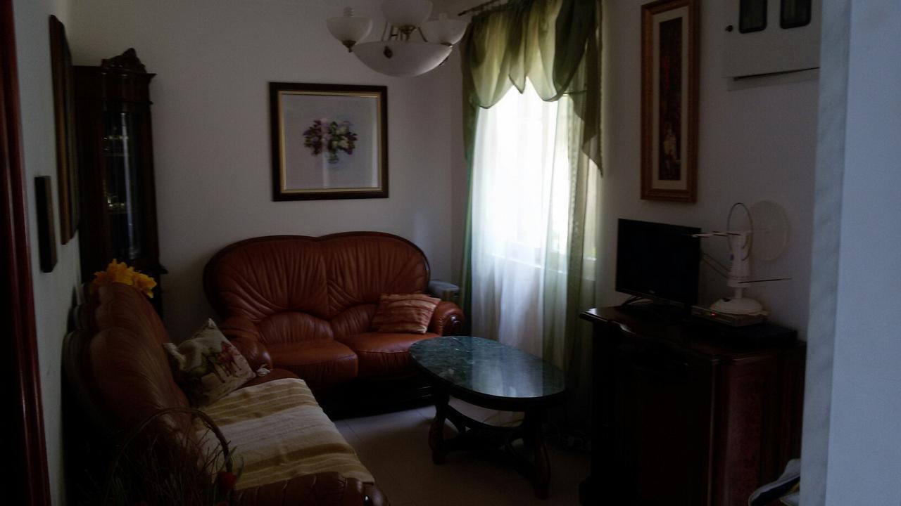 Apartment Botanicheskiy Sad Sutomore Kültér fotó